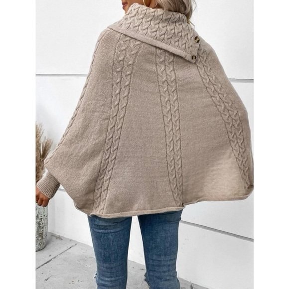 Boho Winter Camel Tan Cable Knit Turtleneck Poncho Size Medium - Picture 4 of 7